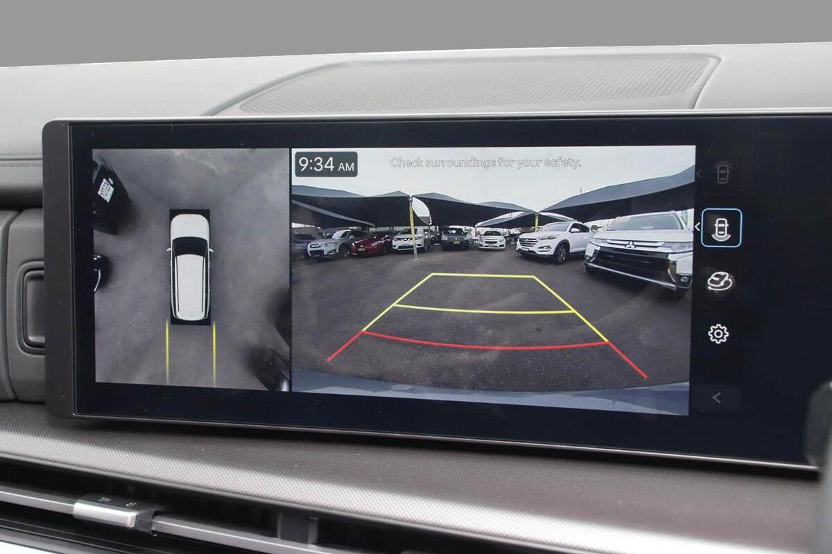 2024 Hyundai Santa Fe Hybrid Auto 2WD MY25 image 13