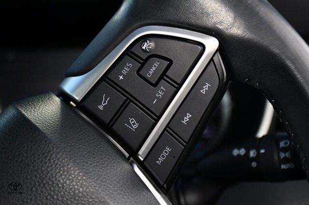 2022 Toyota Kluger Hybrid Grande image 13