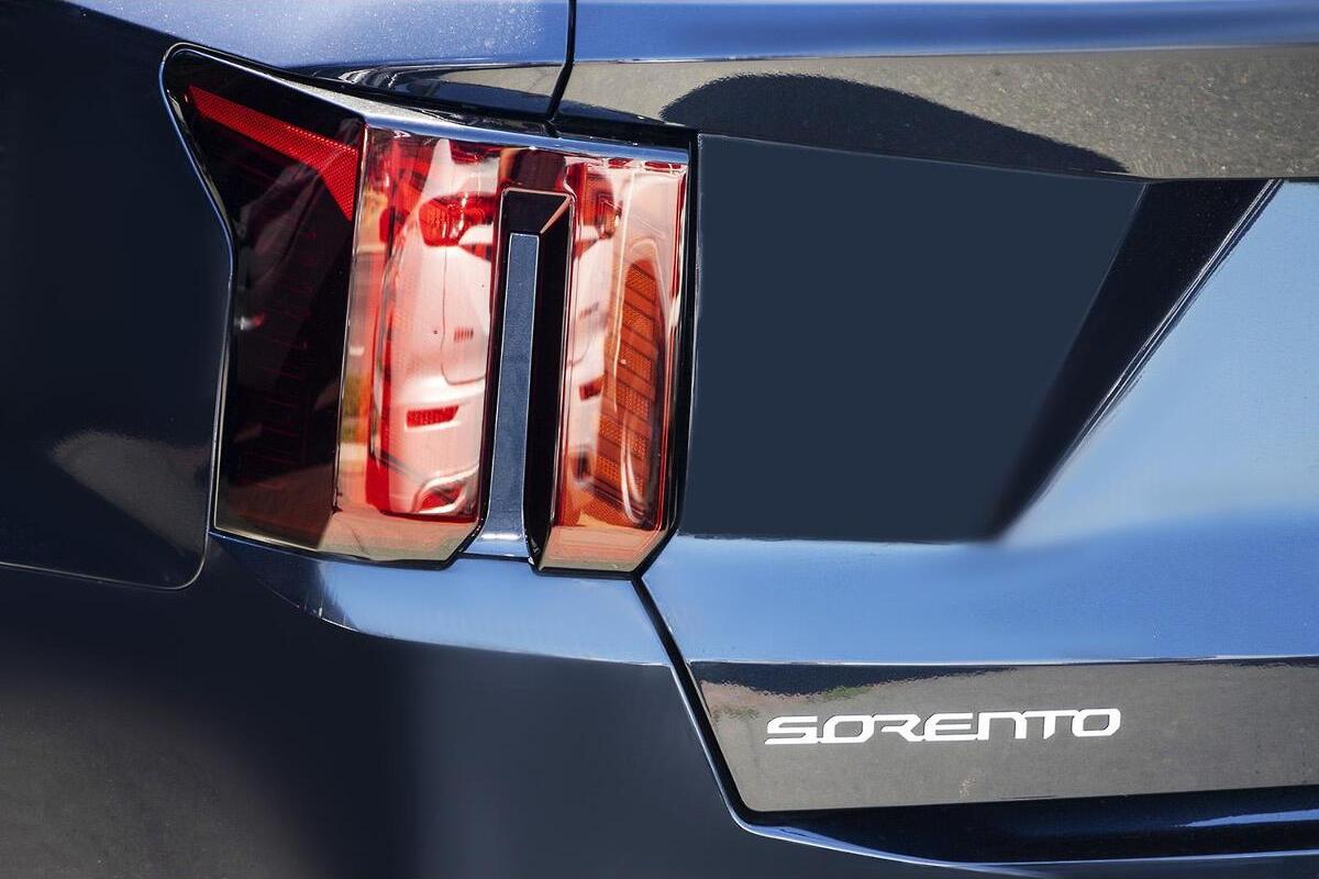 2024 Kia Sorento S Auto MY25 image 19