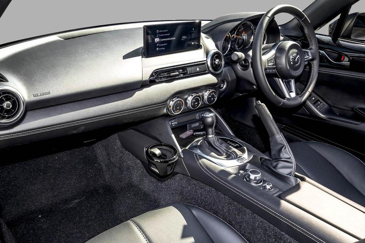 2025 Mazda MX-5 G20 GT ND Auto image 8