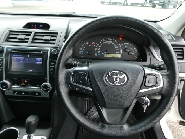 2015 Toyota Camry Altise image 13