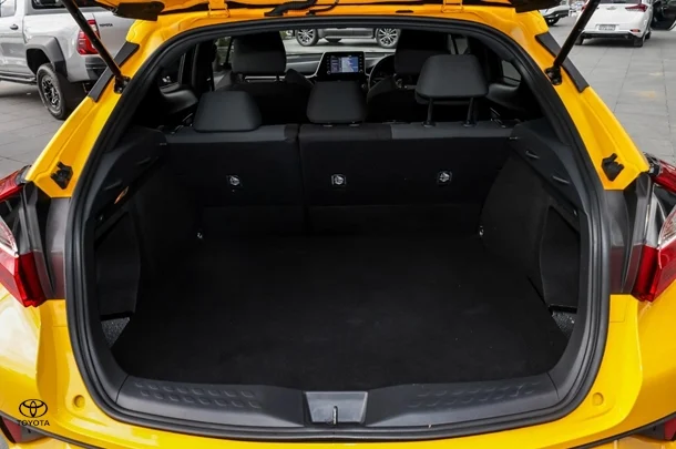 2021 Toyota CH-R GXL AWD image 25