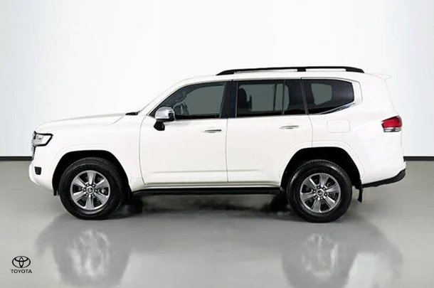 2022 Toyota LANDCRUISER Sahara image 5