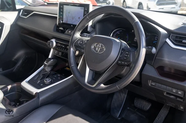 2019 Toyota Rav4 Hybrid Cruiser-AWD image 7