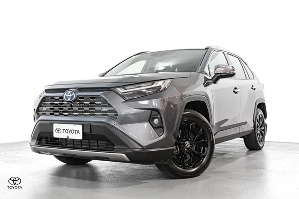 2023 Toyota RAV4 Hybrid Cruiser-AWD image 3