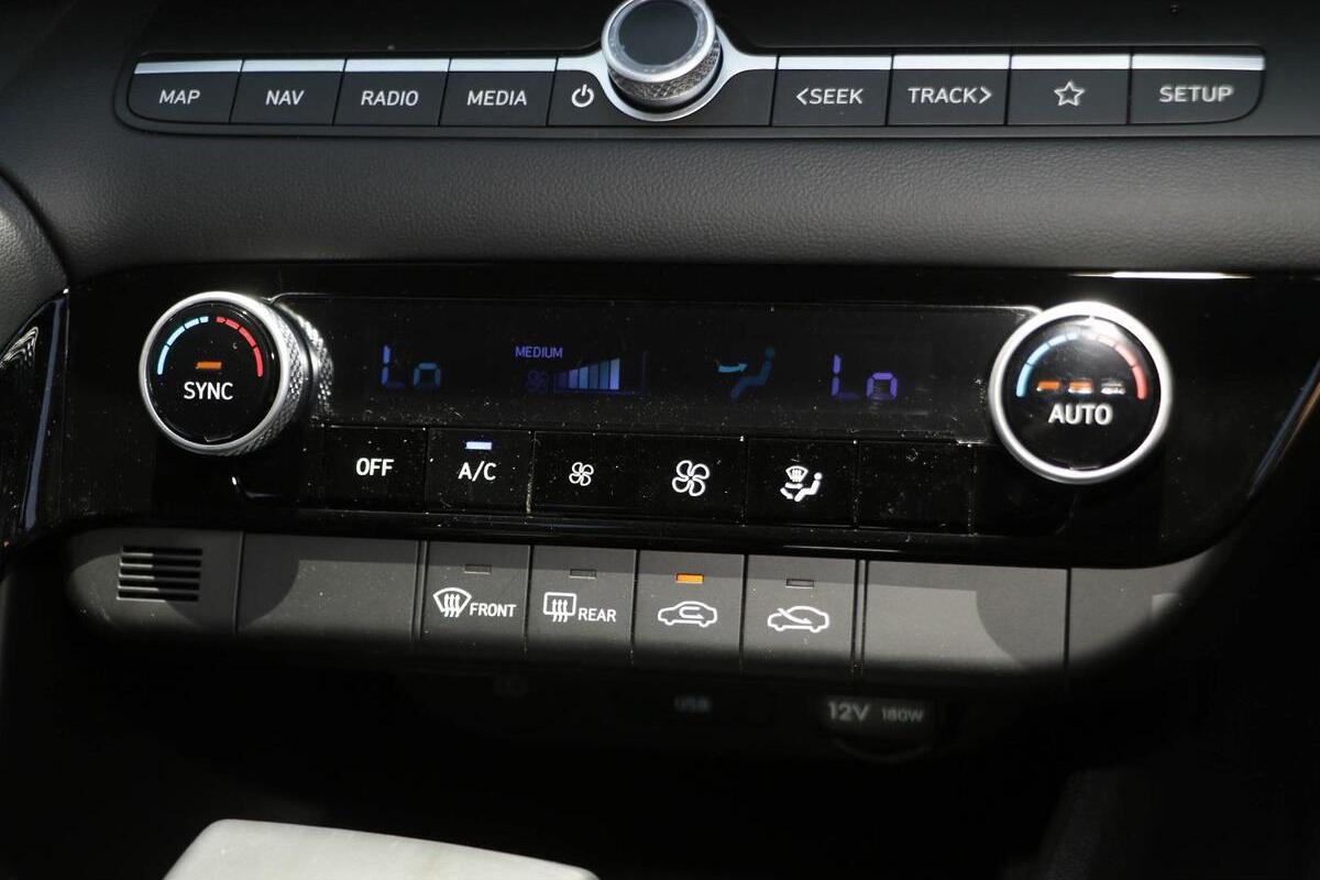 2025 Hyundai i30 Elite Auto MY25 image 14