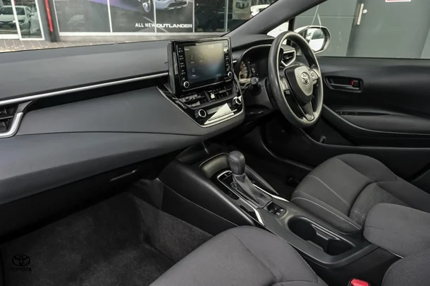 2019 Toyota COROLLA Ascent Sport image 8