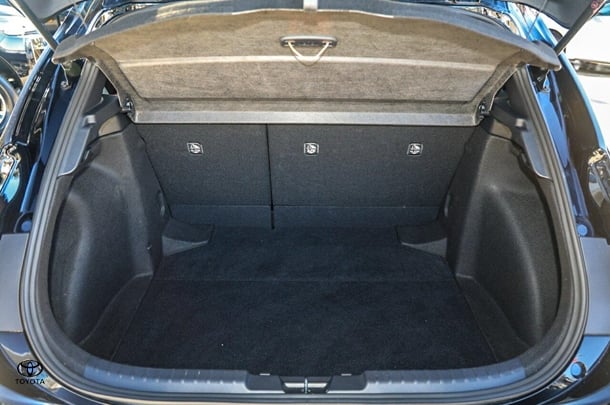 2024 Toyota Corolla Hatch Hybrid ZR image 21