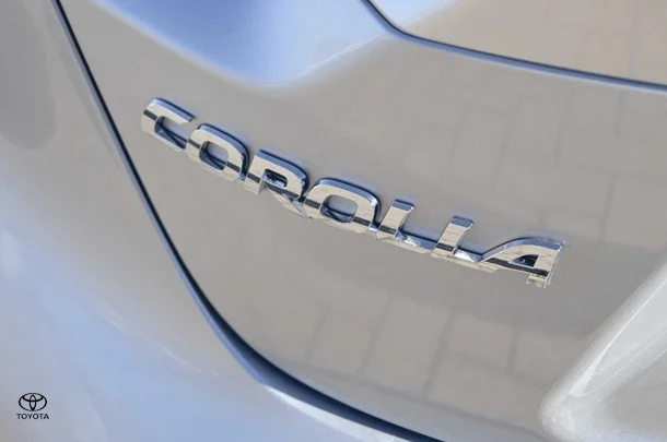 2025 Toyota Corolla Sedan Hybrid Ascent Sport image 15