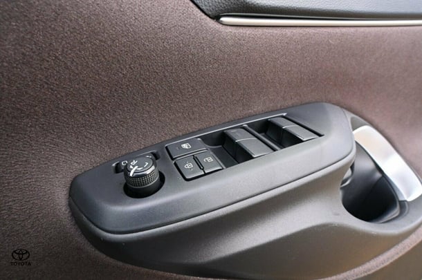 2021 Toyota Yaris Cross Hybrid Urban image 16