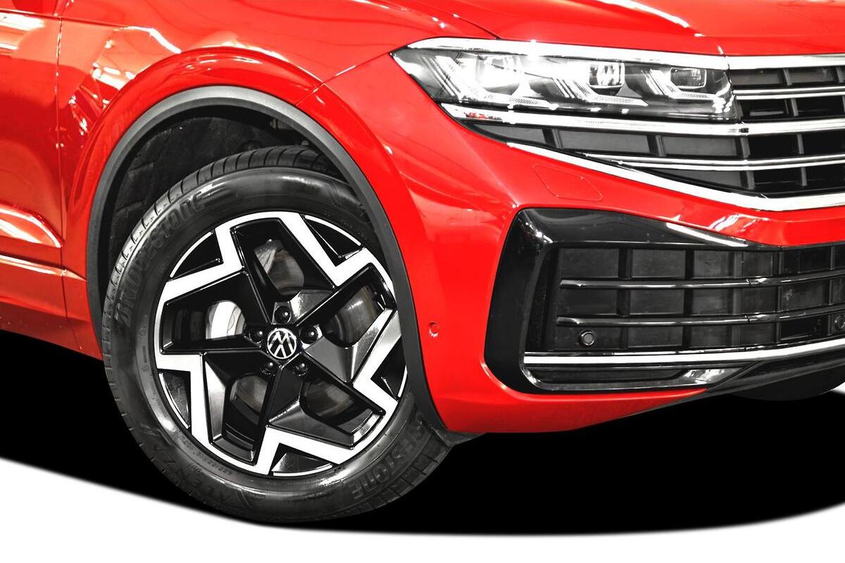 2024 Volkswagen Touareg 170TDI RC Auto 4MOTION MY24 image 16