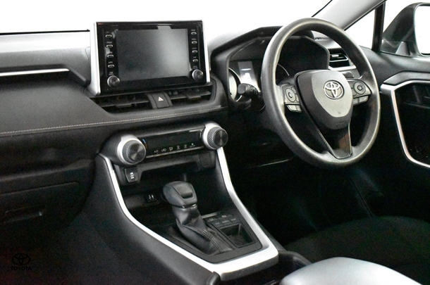 2019 Toyota RAV4 GX-2WD image 6