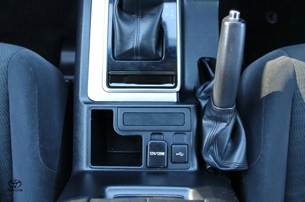 2022 Toyota Prado GXL image 21