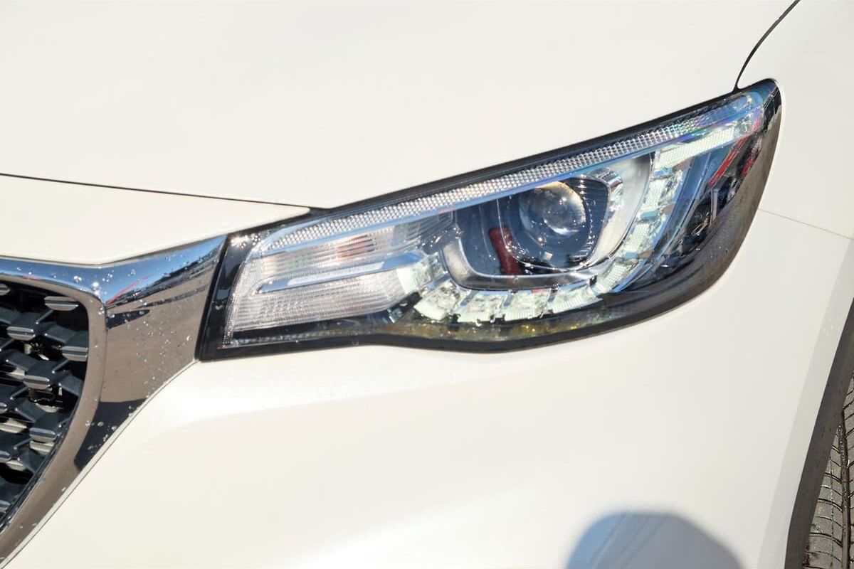 2024 MG HS Plus EV Excite Auto FWD MY23 image 13