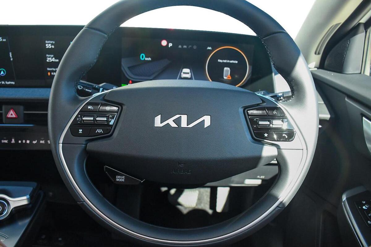 2025 Kia EV6 Air Auto MY24 image 11