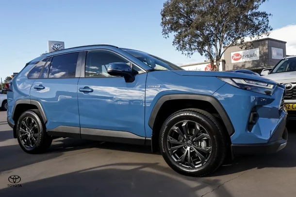 2022 Toyota Rav4 Hybrid GXL AWD image 3