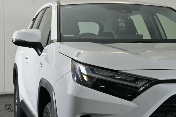 2023 Toyota Rav4 Hybrid GX AWD image 4