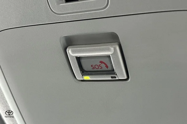 2021 Toyota Hiace LWB image 30