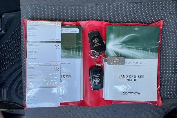 2021 Toyota Landcruiser Prado GXL image 24