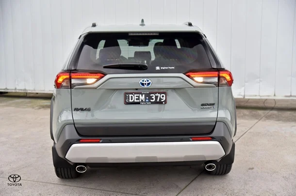2024 Toyota RAV4 Hybrid Edge AWD image 5