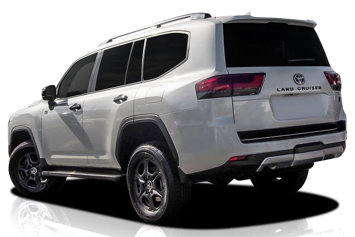 2025 Toyota Landcruiser GR Sport Auto 4x4 image 4