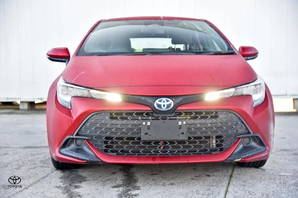 2023 Toyota Corolla Hatch Hybrid Ascent Sport image 4
