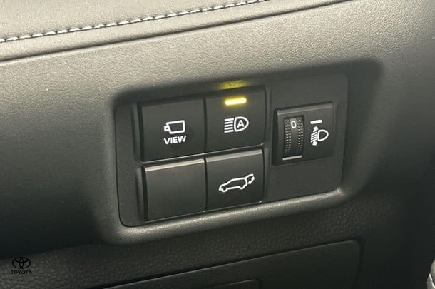 2024 Toyota Kluger Hybrid AWD GRANDE image 35