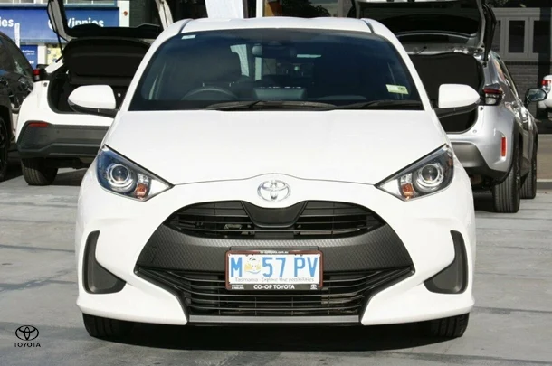 2021 Toyota Yaris Ascent Sport image 5