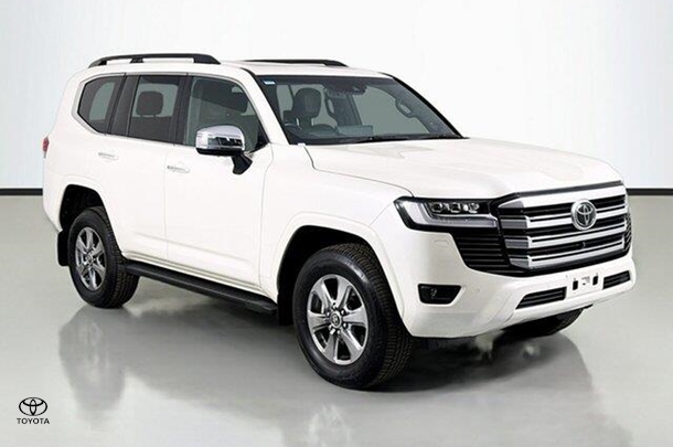 2022 Toyota LANDCRUISER Sahara image 1