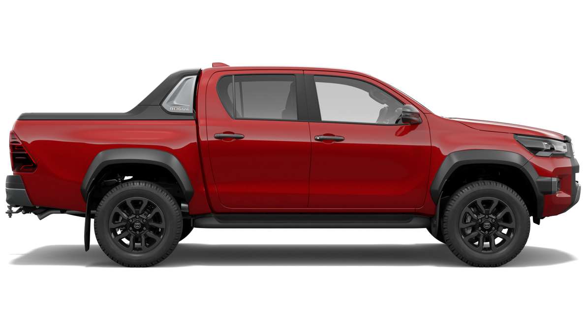2024 Toyota Hilux 4x4 Rogue 48V Double-Cab Pick-Up image 2