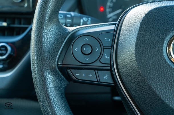 2020 TOYOTA Corolla Hatch Hybrid Ascent Sport image 19