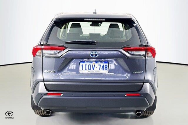 2023 Toyota Rav4 Hybrid GX image 7