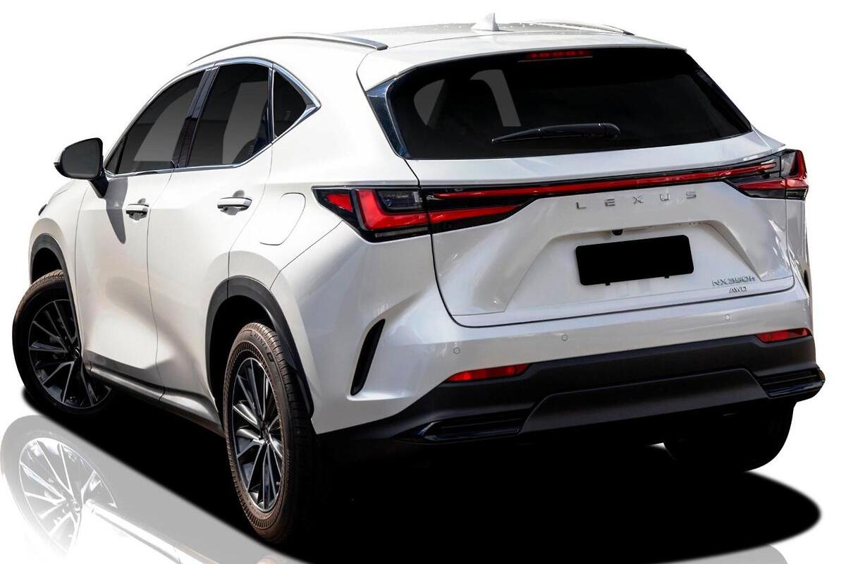 2025 Lexus NX NX350h Luxury Auto eFour image 4