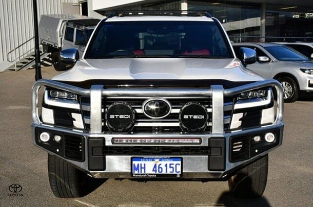 2024 Toyota Landcruiser Sahara ZX image 17
