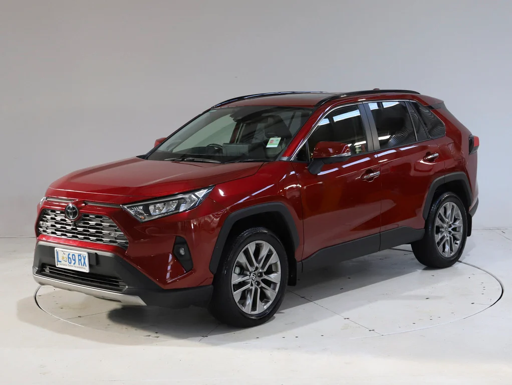 2024 Toyota RAV4 Cruiser 2WD image 3