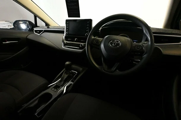2019 Toyota Corolla Ascent Sport image 18