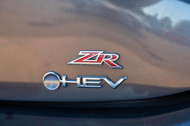 2024 TOYOTA Corolla Hatch Hybrid ZR image 29