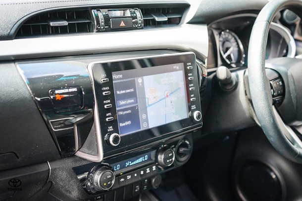 2023 Toyota HILUX SR5 image 22