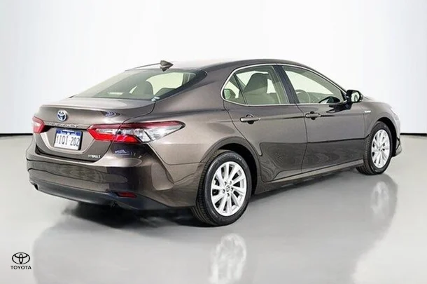 2023 Toyota Camry Hybrid Ascent image 9