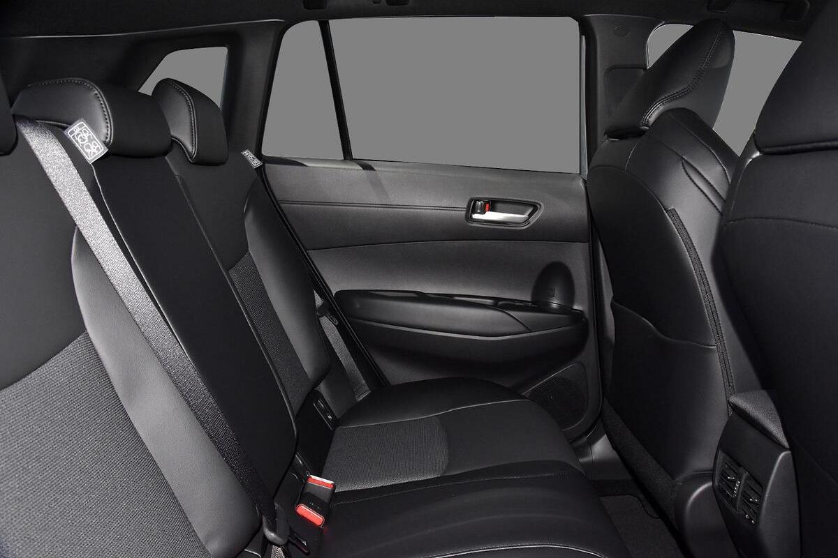 2024 Toyota Corolla Cross GXL Auto 2WD image 8