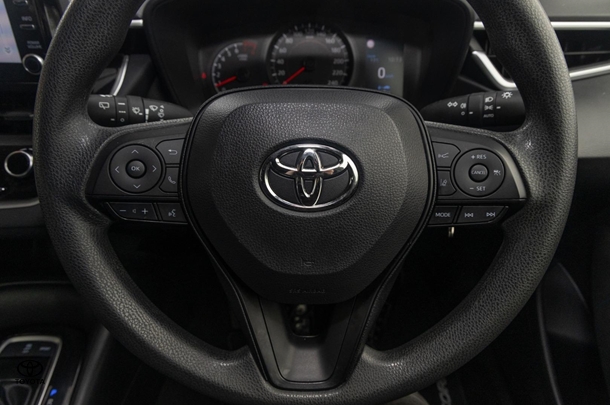 2022 Toyota Corolla Ascent Sport image 10