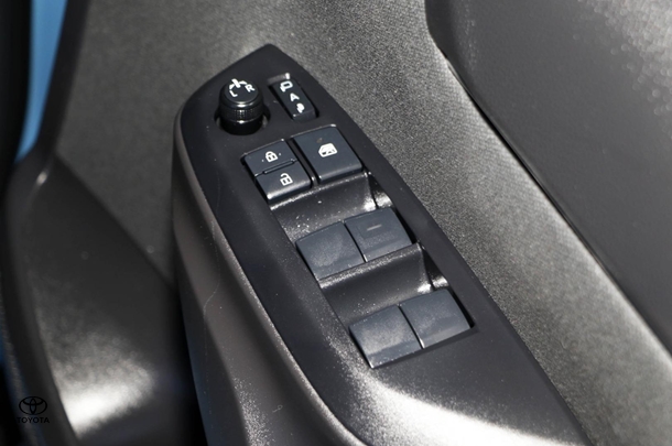 2021 Toyota Yaris Cross Hybrid GX image 20