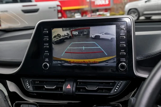 2021 Toyota CH-R GXL AWD image 17