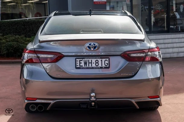 2022 TOYOTA Camry Hybrid SL image 5