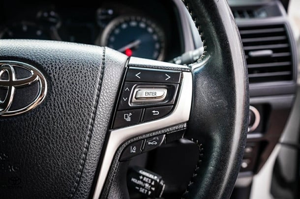 2018 Toyota Prado GXL image 18