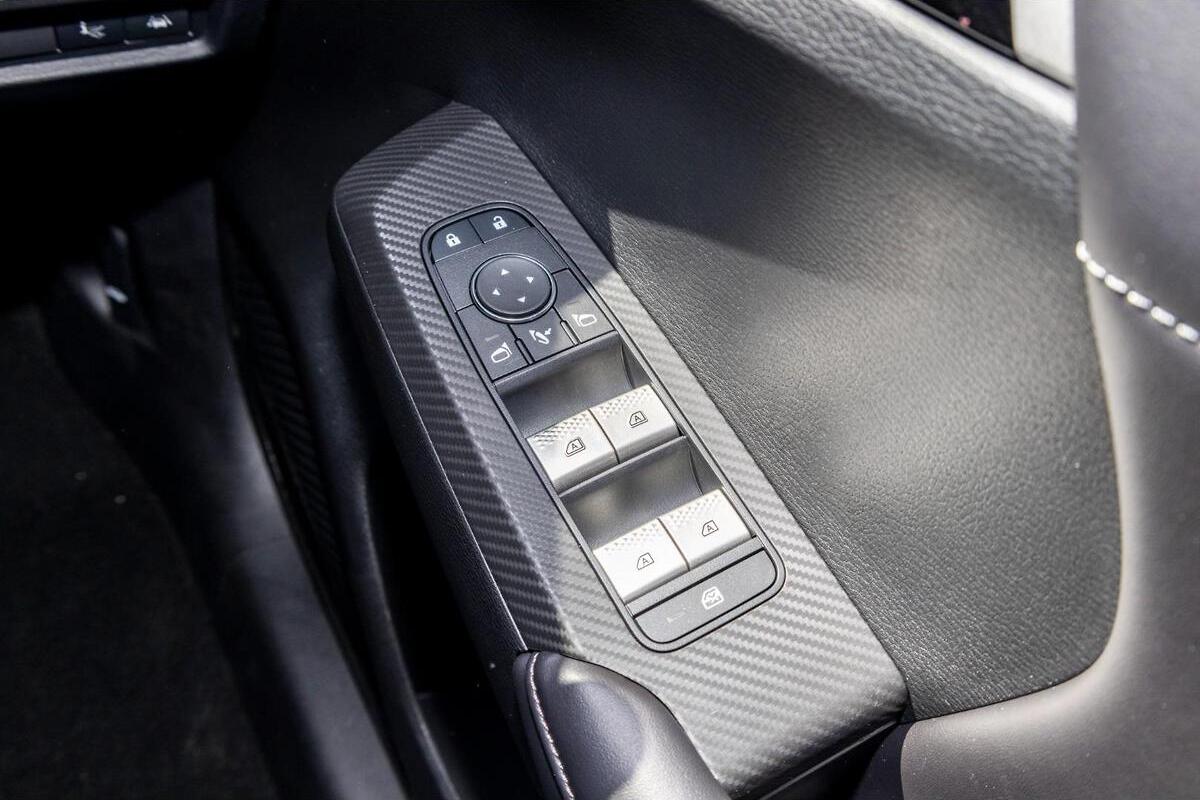 2024 Mitsubishi Outlander PHEV Aspire ZM Auto AWD MY24 image 20