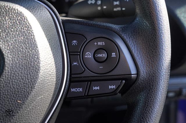 2024 Toyota Corolla Hatch Hybrid Ascent Sport image 20