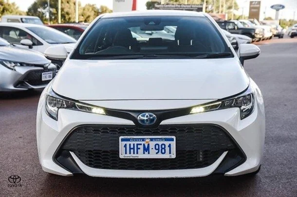 2020 Toyota Corolla Hatch Hybrid Ascent Sport image 4