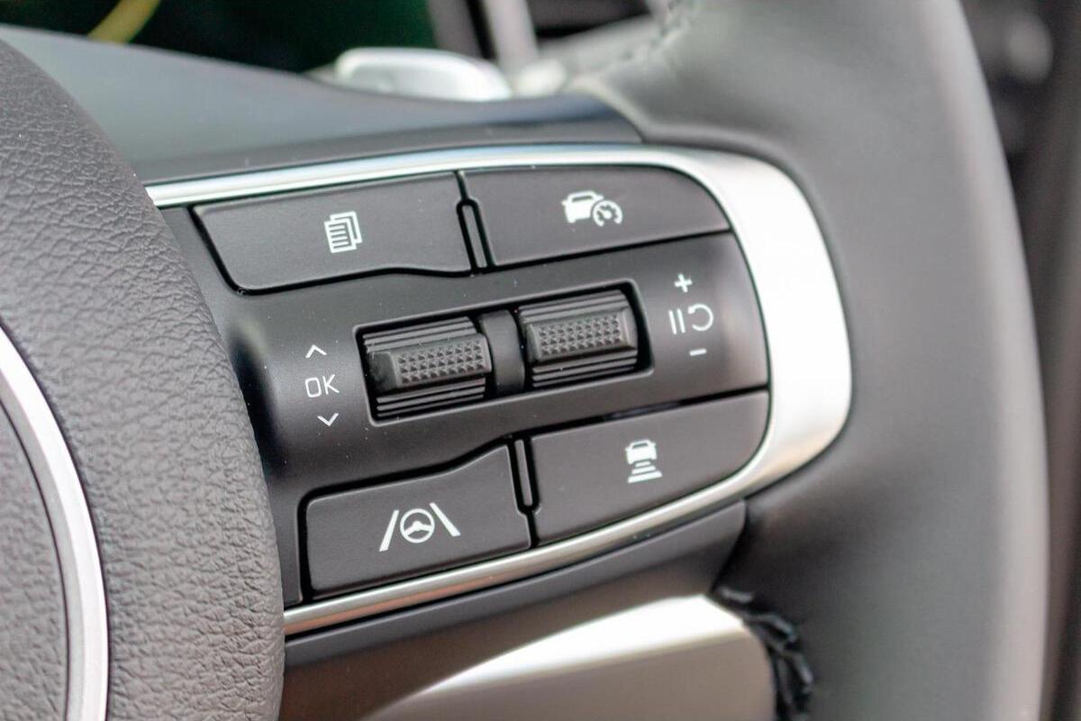 2025 Kia Sportage GT-Line Auto AWD MY25 image 17