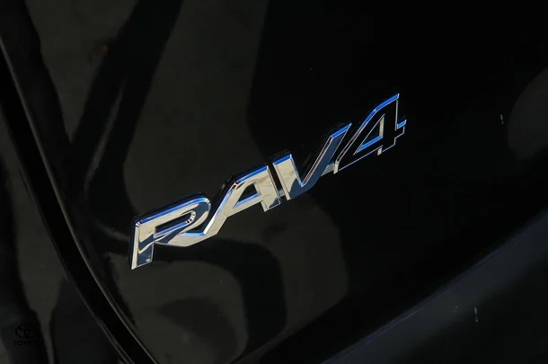 2023 Toyota Rav4 Hybrid GX image 13